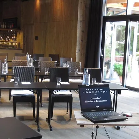 Hotell & Restaurant Grenzhof 4*