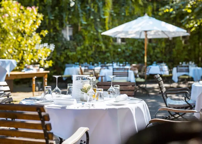 & Restaurant Grenzhof Hotell